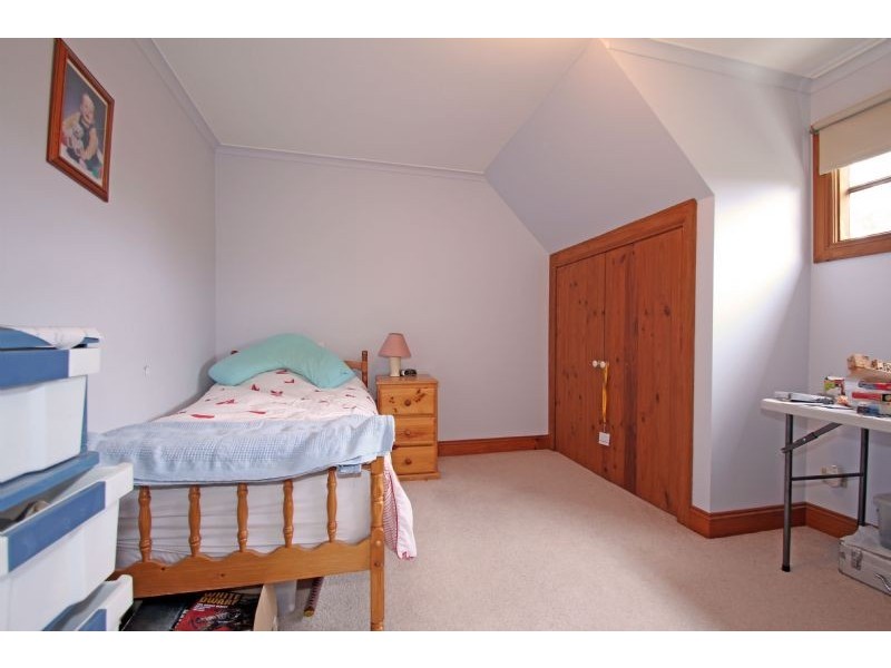 6-8 Bacon Avenue, Koonwarra VIC 3954