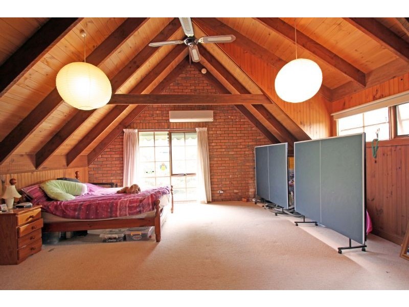 6-8 Bacon Avenue, Koonwarra VIC 3954