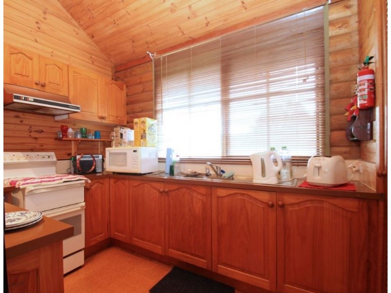 74 Whitelaw Street, Meeniyan VIC 3956