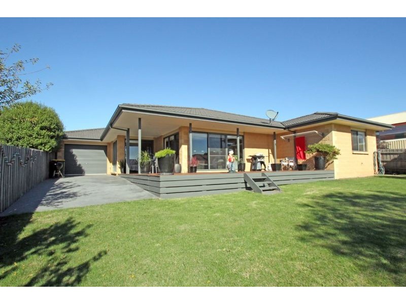 3 Norview Drive, Leongatha VIC 3953