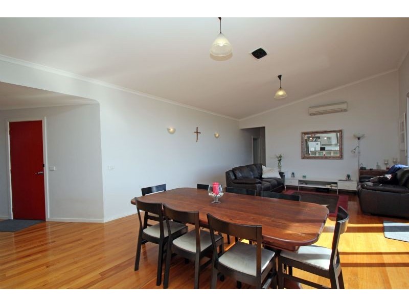 21 Long Street, Leongatha VIC 3953