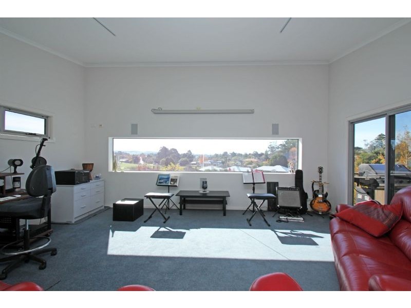 21 Long Street, Leongatha VIC 3953