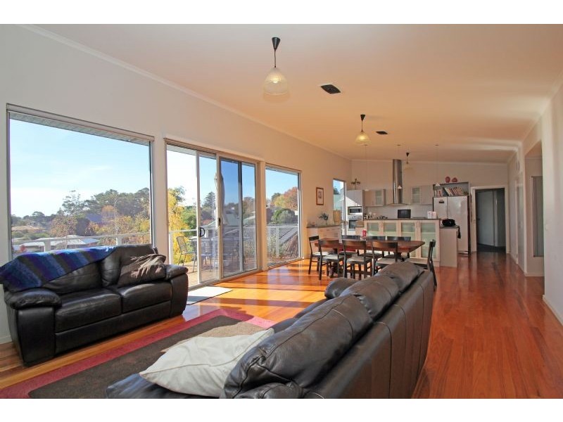 21 Long Street, Leongatha VIC 3953