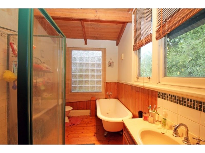 9 Young Street, Leongatha VIC 3953