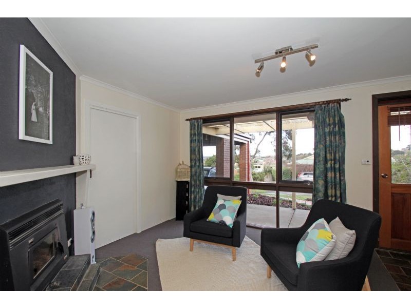 10 Valleyview Crescent, Leongatha VIC 3953