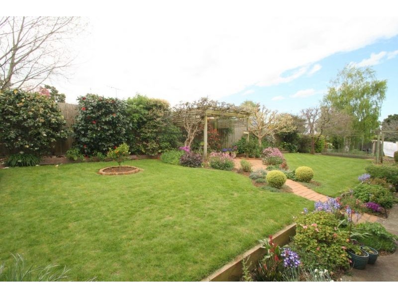 2 Noel Court, Leongatha VIC 3953