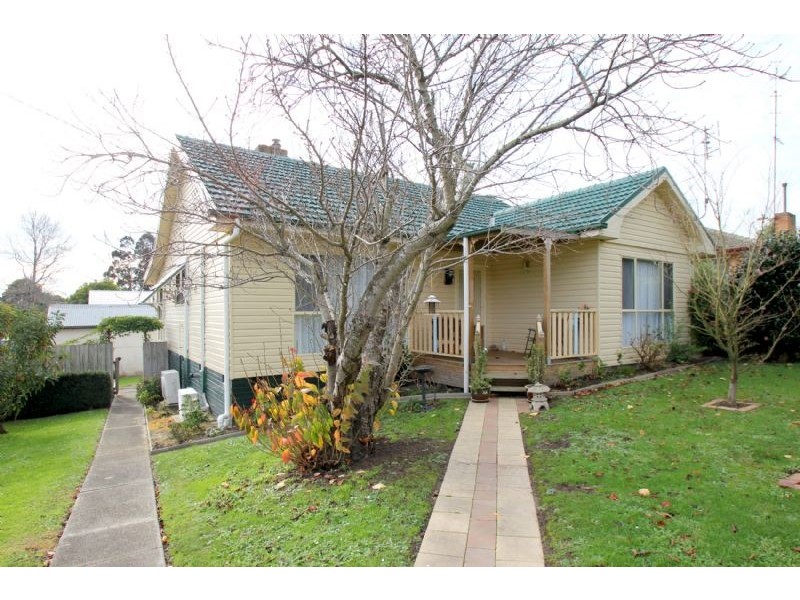 21 A’Beckett Street, Leongatha VIC 3953