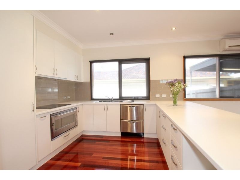 30 Parr Street, Leongatha VIC 3953