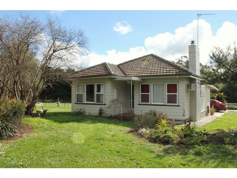 8985 South Gippsland Highway, Kardella VIC 3951