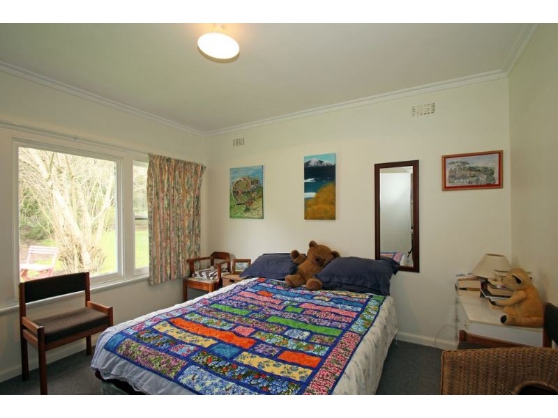 8985 South Gippsland Highway, Kardella VIC 3951