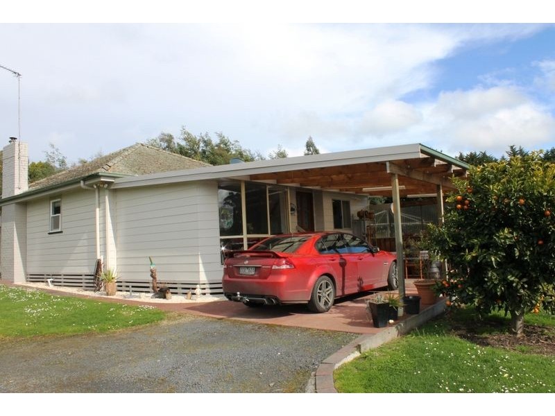 8985 South Gippsland Highway, Kardella VIC 3951