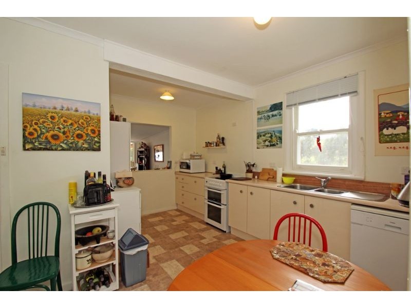 8985 South Gippsland Highway, Kardella VIC 3951