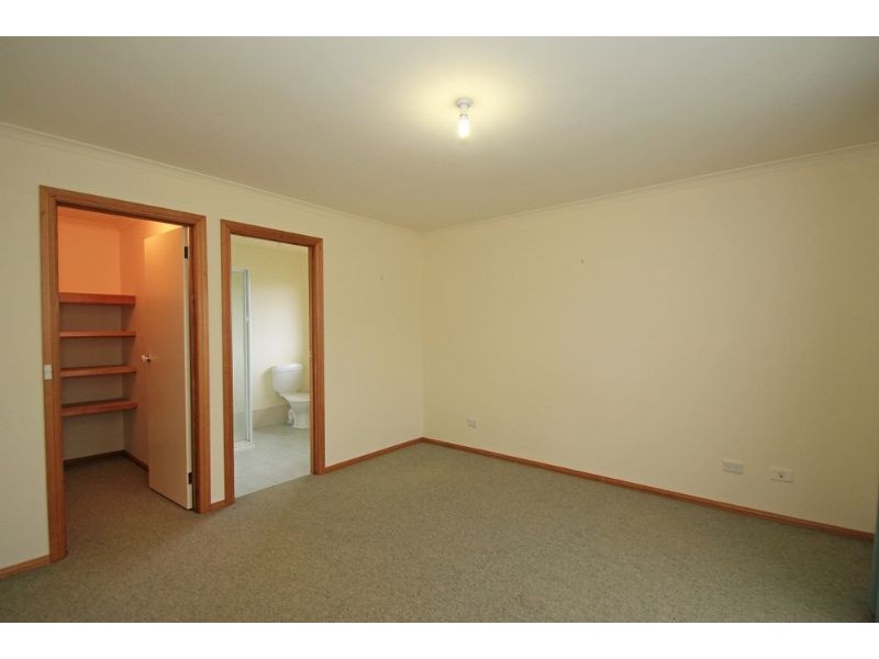 23 Norview Drive, Leongatha VIC 3953