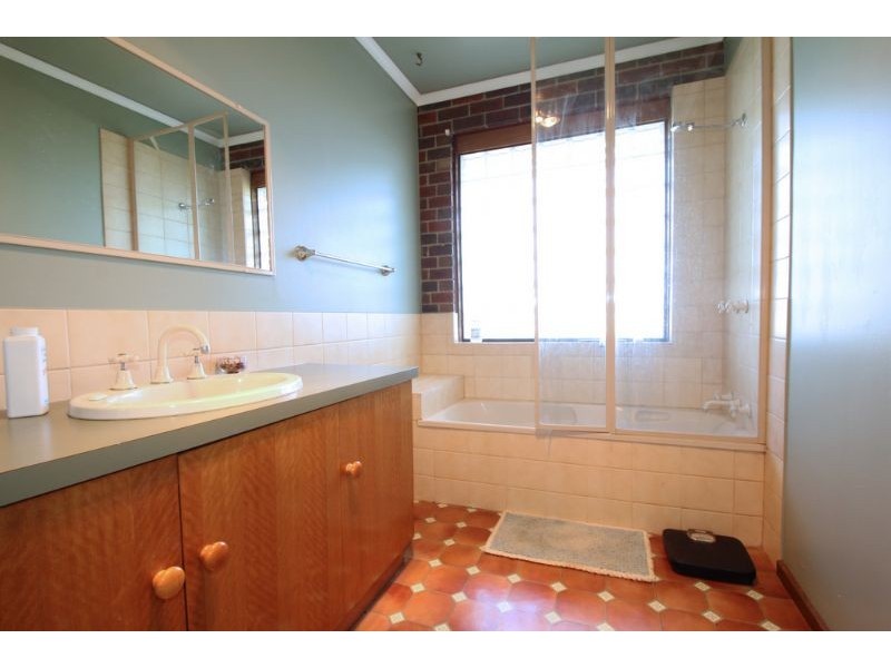 26 Griffin Road, Leongatha VIC 3953