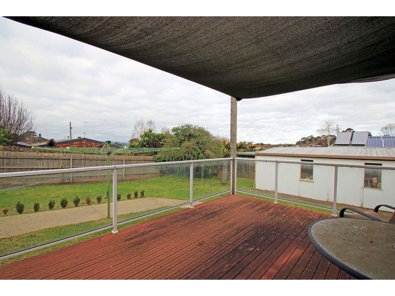 19 Blackmore Avenue, Leongatha VIC 3953