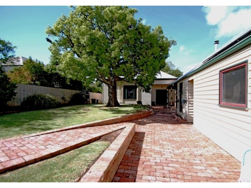 102 McCartin Street, Leongatha VIC 3953
