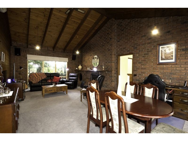 3 Louise Simon Court, Leongatha VIC 3953