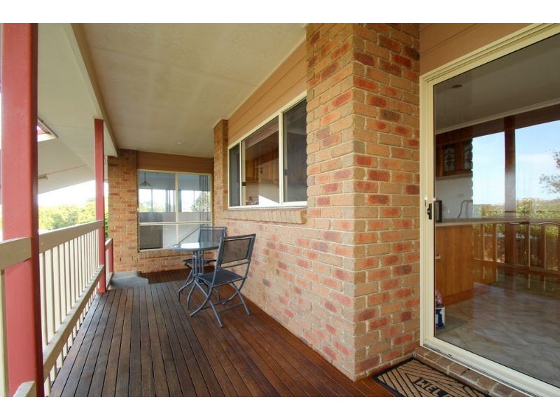 2 Eden Cresent, Leongatha VIC 3953