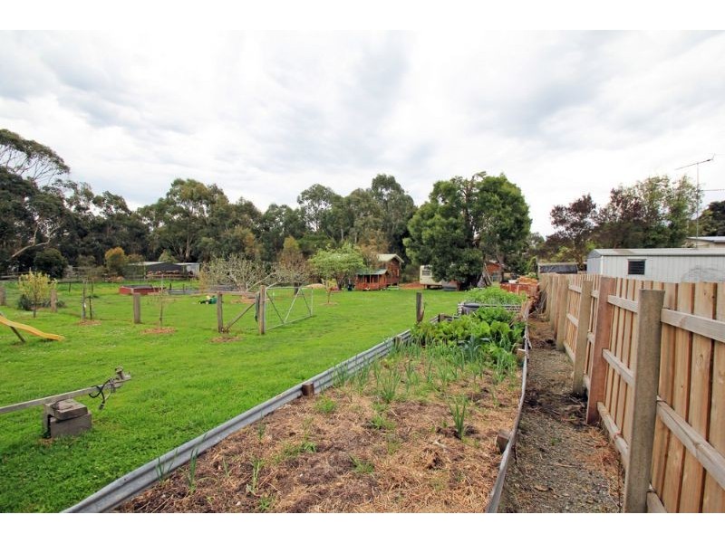 70 Whitelaw Street, Meeniyan VIC 3956