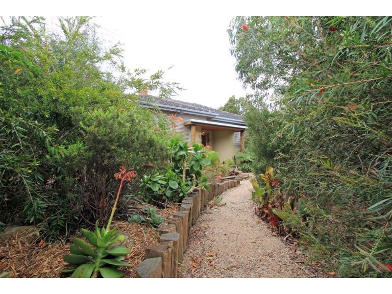 70 Whitelaw Street, Meeniyan VIC 3956