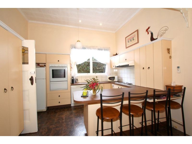 16 Horn Street, Leongatha VIC 3953