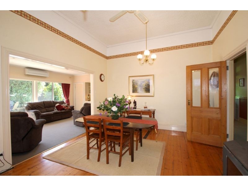 16 Horn Street, Leongatha VIC 3953