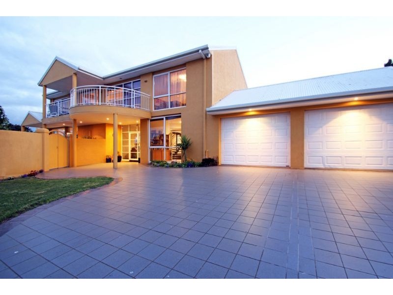 8 Scarlett Close, Leongatha VIC 3953