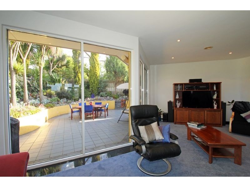 8 Scarlett Close, Leongatha VIC 3953