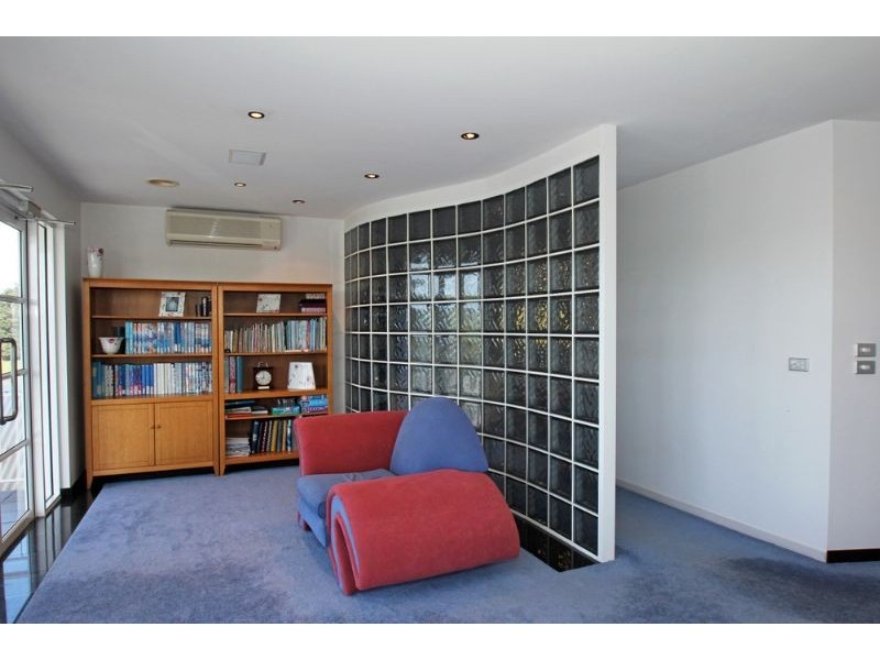 8 Scarlett Close, Leongatha VIC 3953