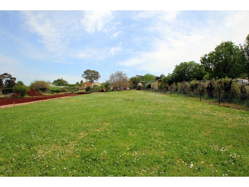 1 Tilly Court, Leongatha VIC 3953