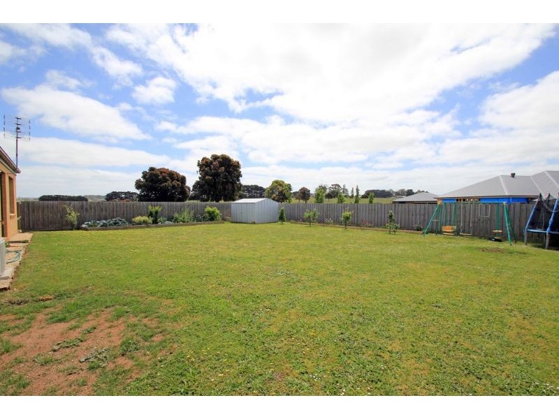 87 Shingler Street, Leongatha VIC 3953