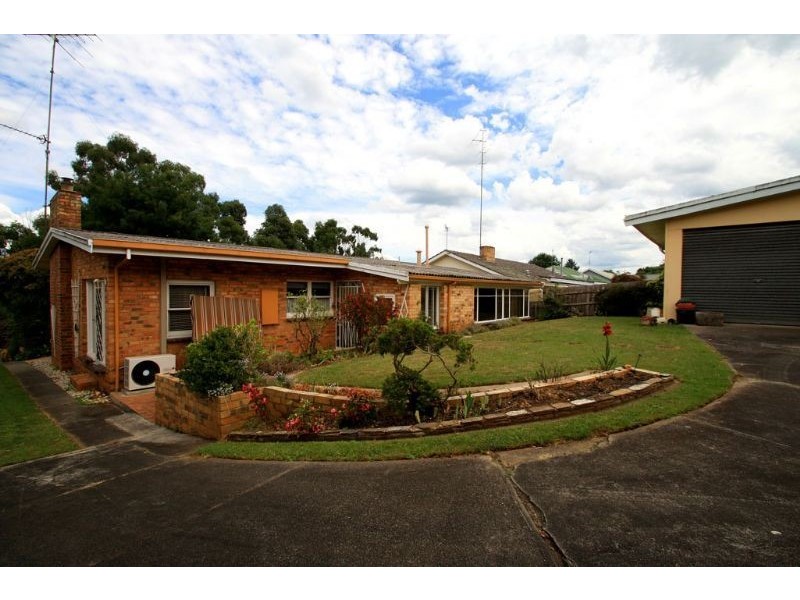 30 Young Street, Leongatha VIC 3953