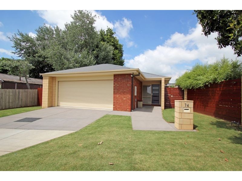 74 Turner Street, Leongatha VIC 3953