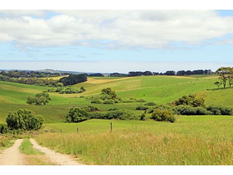 874 Falls Road, Fish Creek VIC 3959