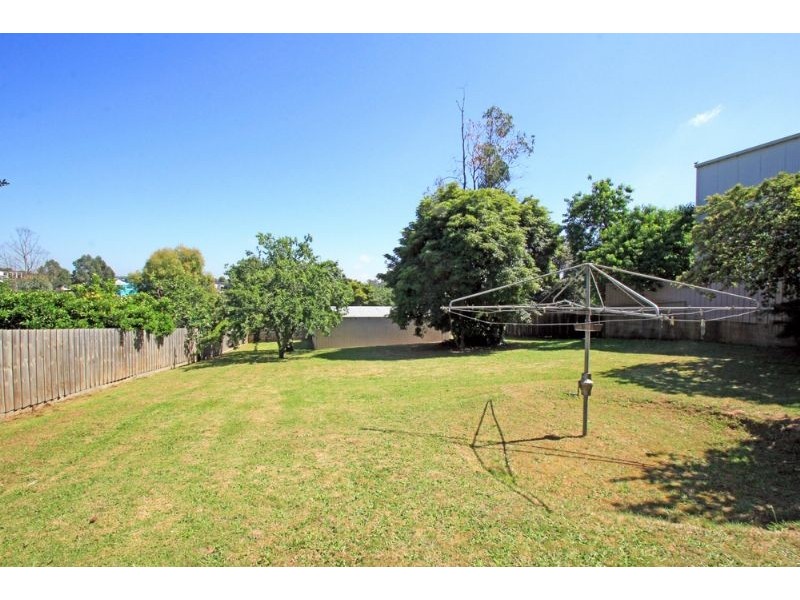 11 Jeffrey Street, Leongatha VIC 3953