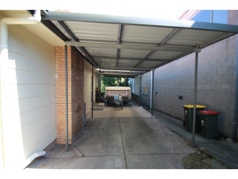 11 Jeffrey Street, Leongatha VIC 3953