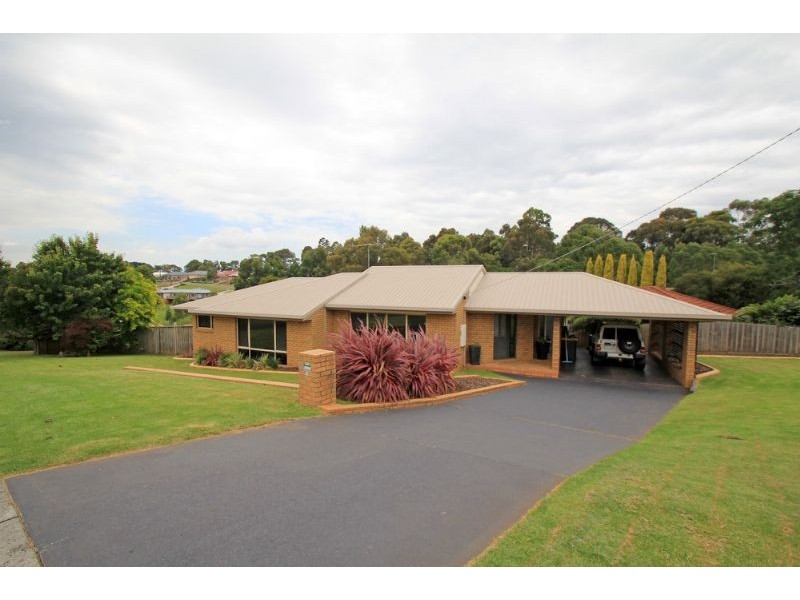 25 Callaway Cresent, Leongatha VIC 3953