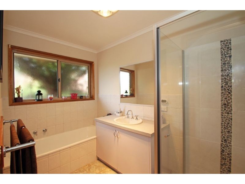 25 Callaway Cresent, Leongatha VIC 3953