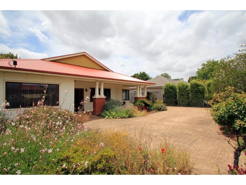 15 Ogilvy Street, Leongatha VIC 3953