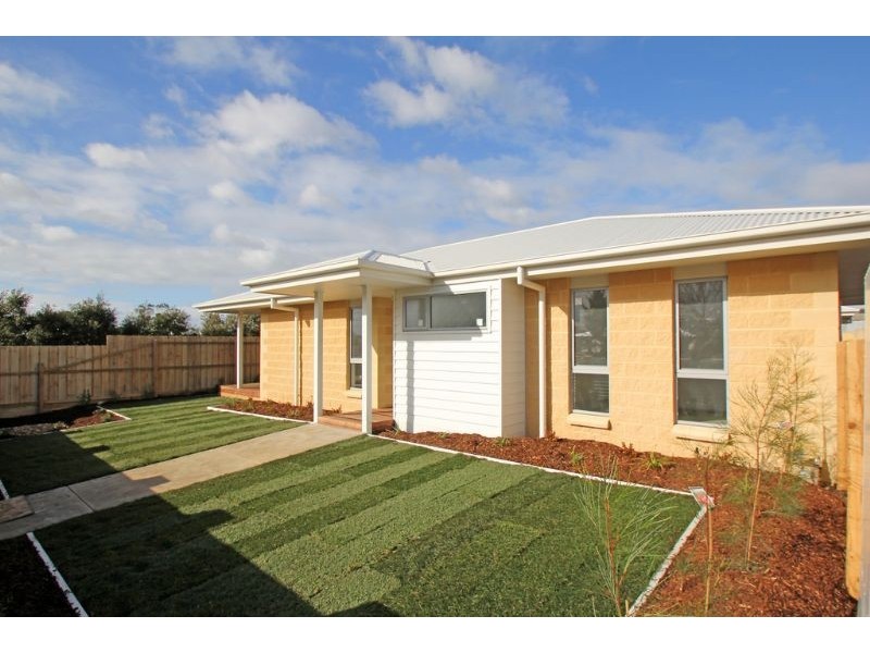 13/7-9 Allison Street, Leongatha VIC 3953