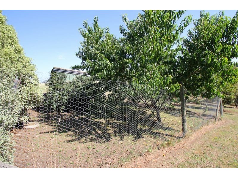 2500 Grandridge Road, Hallston VIC 3953