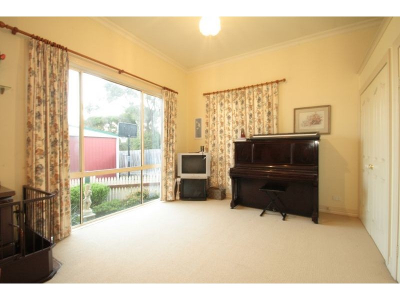 26 Trease Street, Leongatha VIC 3953