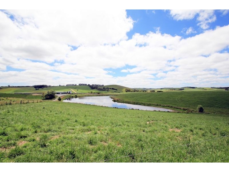 1000 Falls Road, Fish Creek VIC 3959
