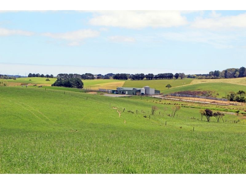 1000 Falls Road, Fish Creek VIC 3959