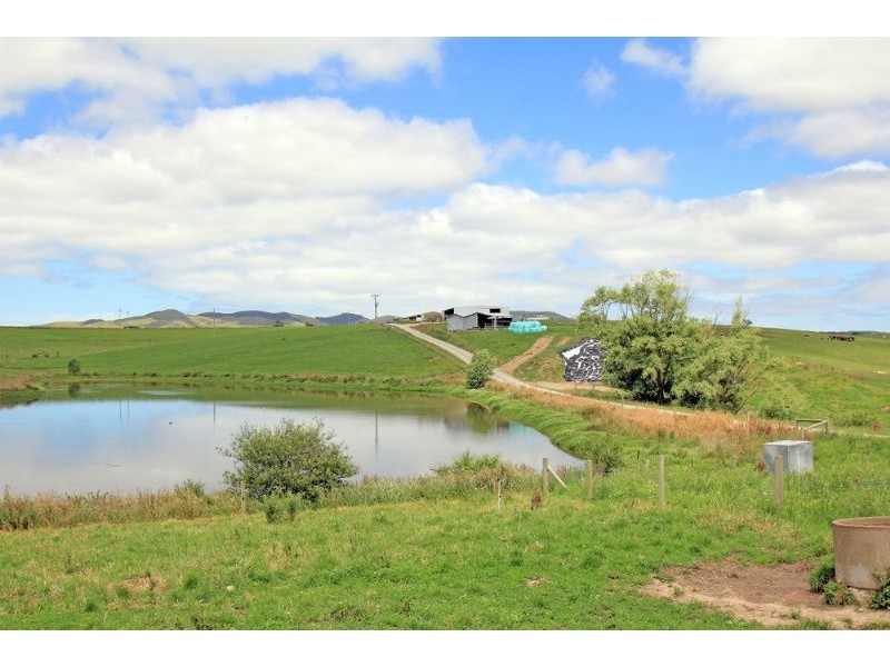 1000 Falls Road, Fish Creek VIC 3959