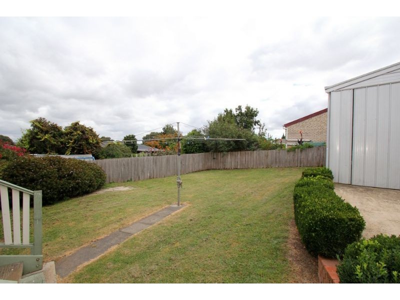 16 Byrne Street, Leongatha VIC 3953