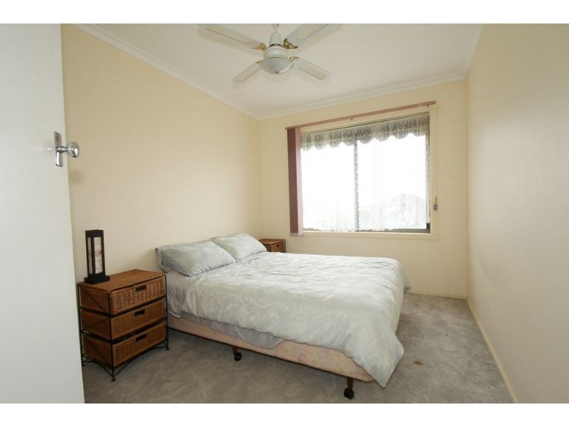 16 Byrne Street, Leongatha VIC 3953