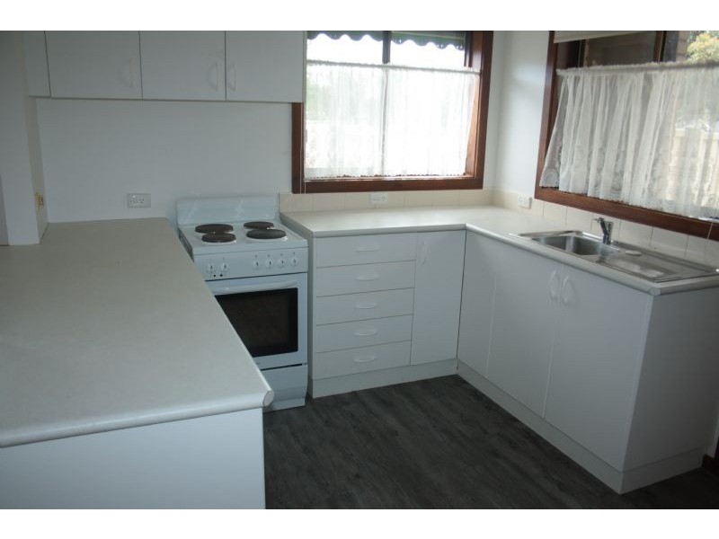 1/18 Ogilvy Street, Leongatha VIC 3953