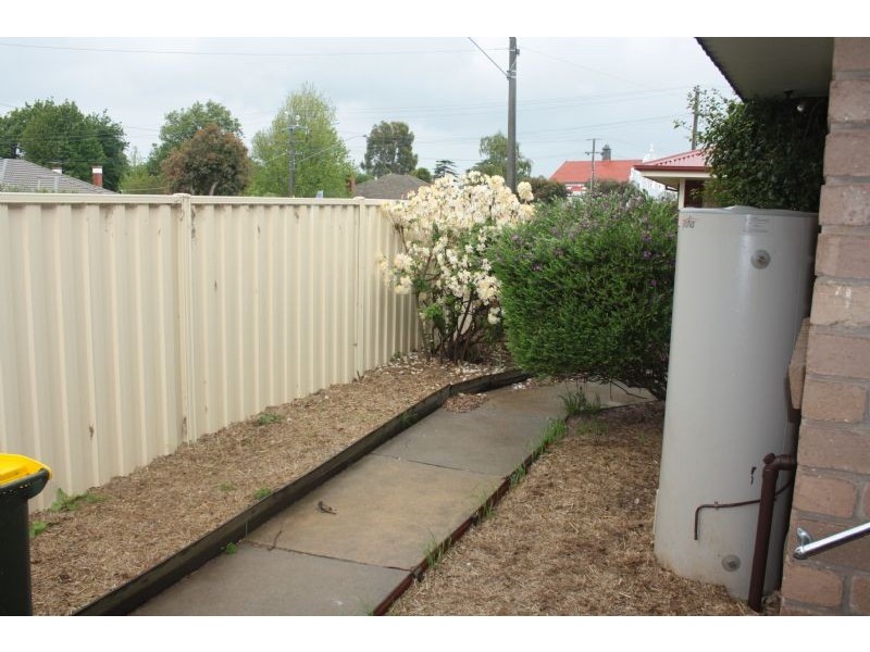 1/18 Ogilvy Street, Leongatha VIC 3953