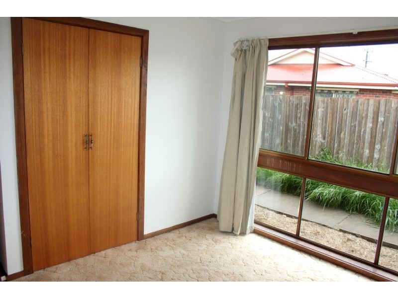 1/18 Ogilvy Street, Leongatha VIC 3953